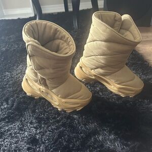 Insulated Yeezy Boots